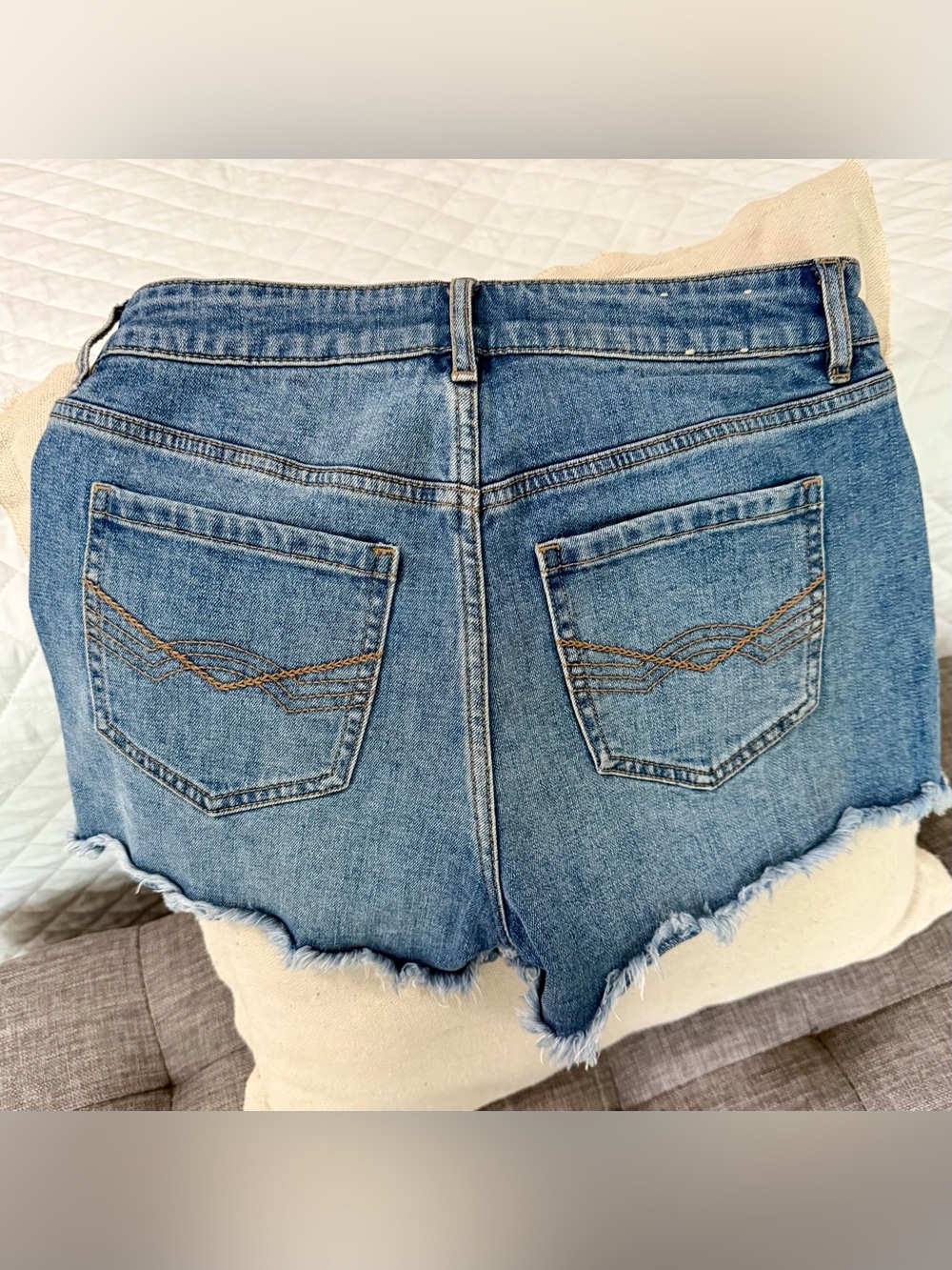 Jean Shorts - Picture 2 of 3